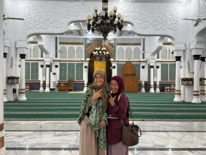 mujeres viajar bucear sumatra seguro